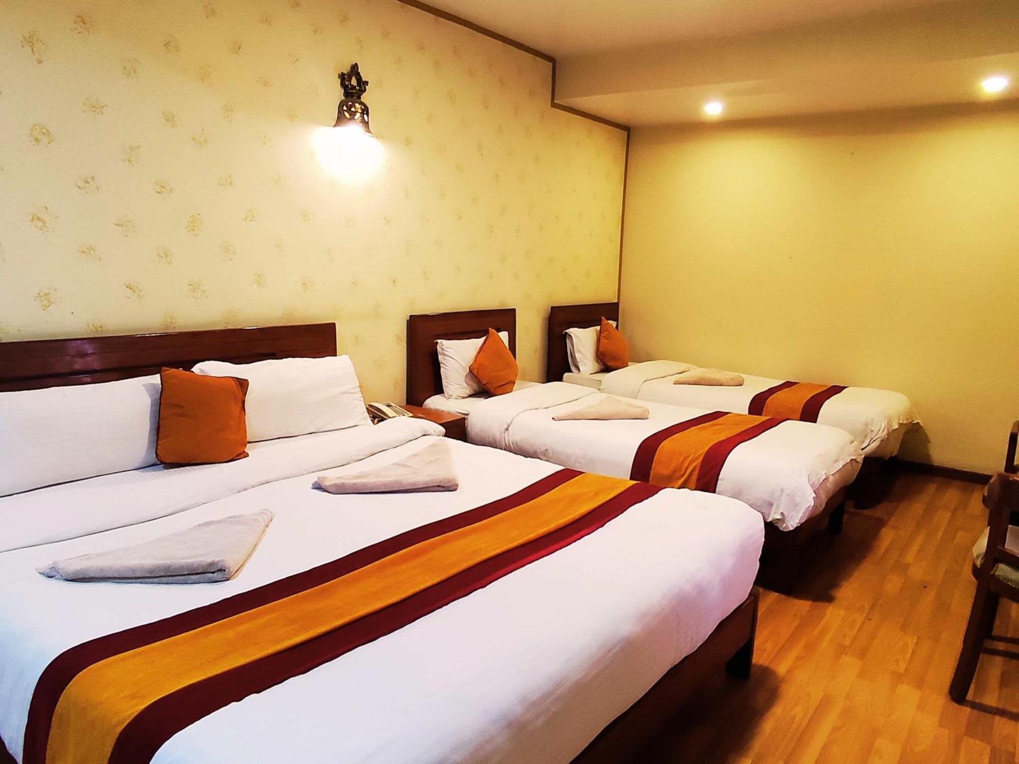 Royal Kings Hotel Kathmandu Exterior foto
